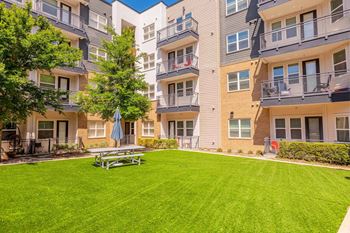 Lush Green Outdoor at Bridge at Henley, Austin, 78741
